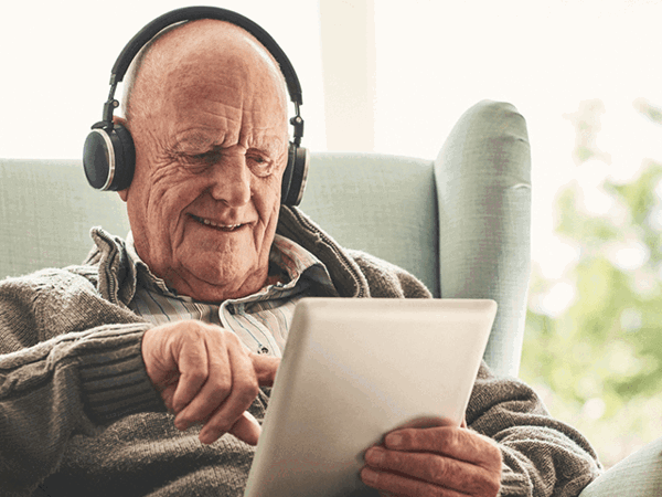 Gwasanaeth Bywydau Bodlon 1